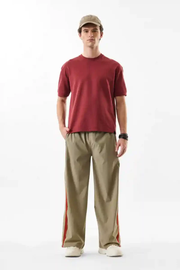 Relaxed Fit Stretch Trackpants – NestShobha