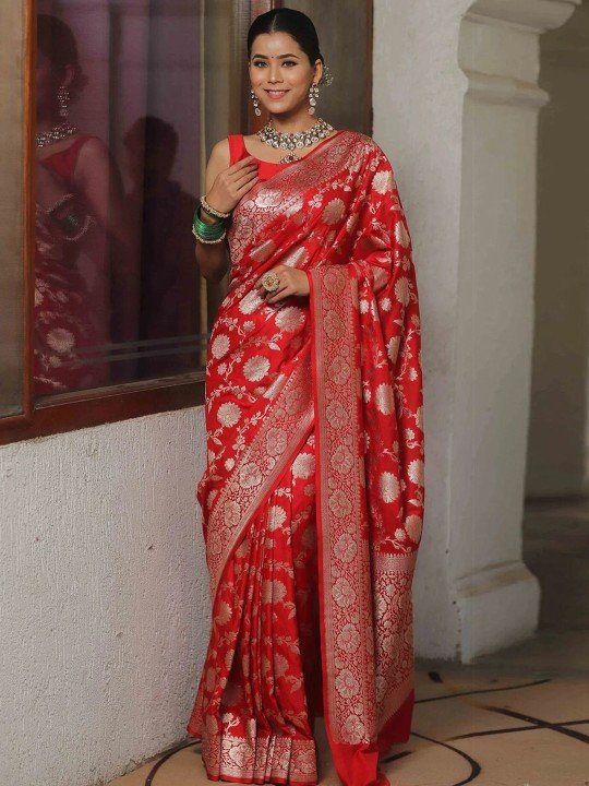 Red Zari Woven Banarasi Silk Saree - Image 8