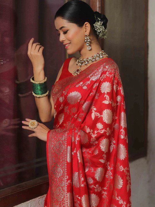 Red Zari Woven Banarasi Silk Saree - Image 5