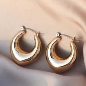 NestShobha Minimal Gold Drop Hoops