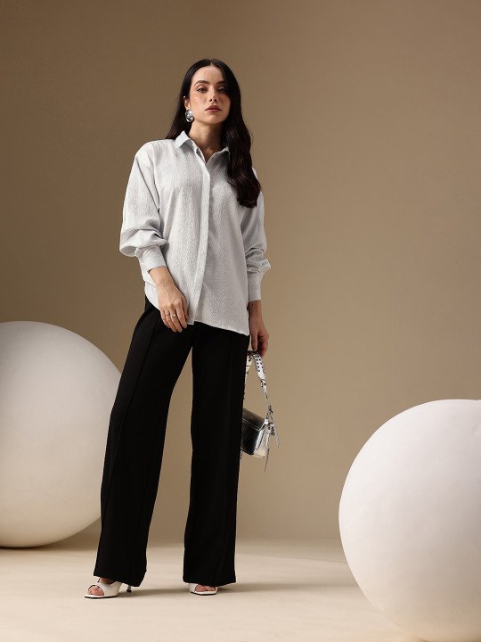 UrbanEase White Textured Drop-Shoulder Casual Shirt - Image 5