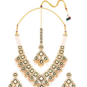 Zaveri Pearls Gold-Plated Meenakari Kundan-Studded & Beaded Jewellery Set (Necklace, Earrings & Maang Tikka)